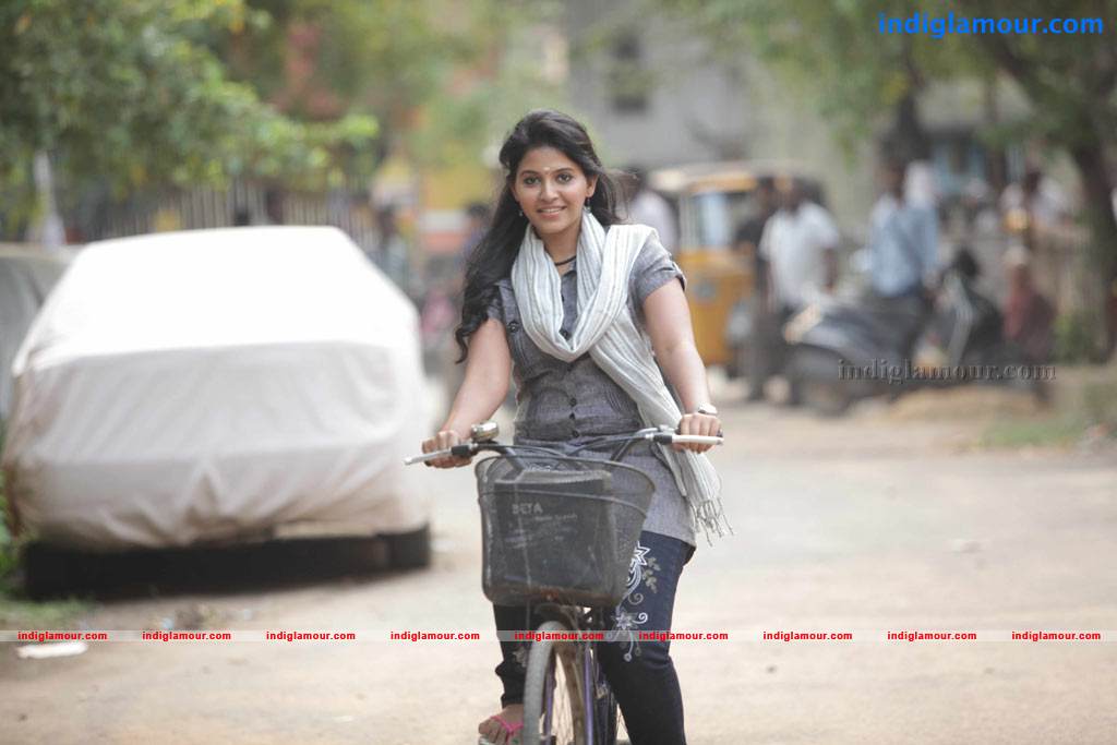 Vathikuchi Movie hd photo