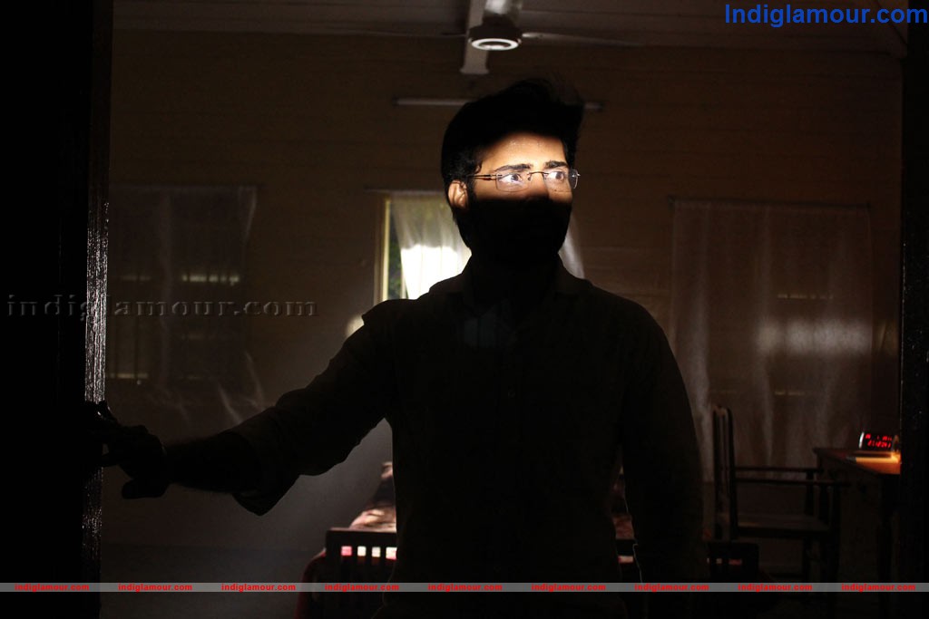Adiyum Andamum Movie hd photo