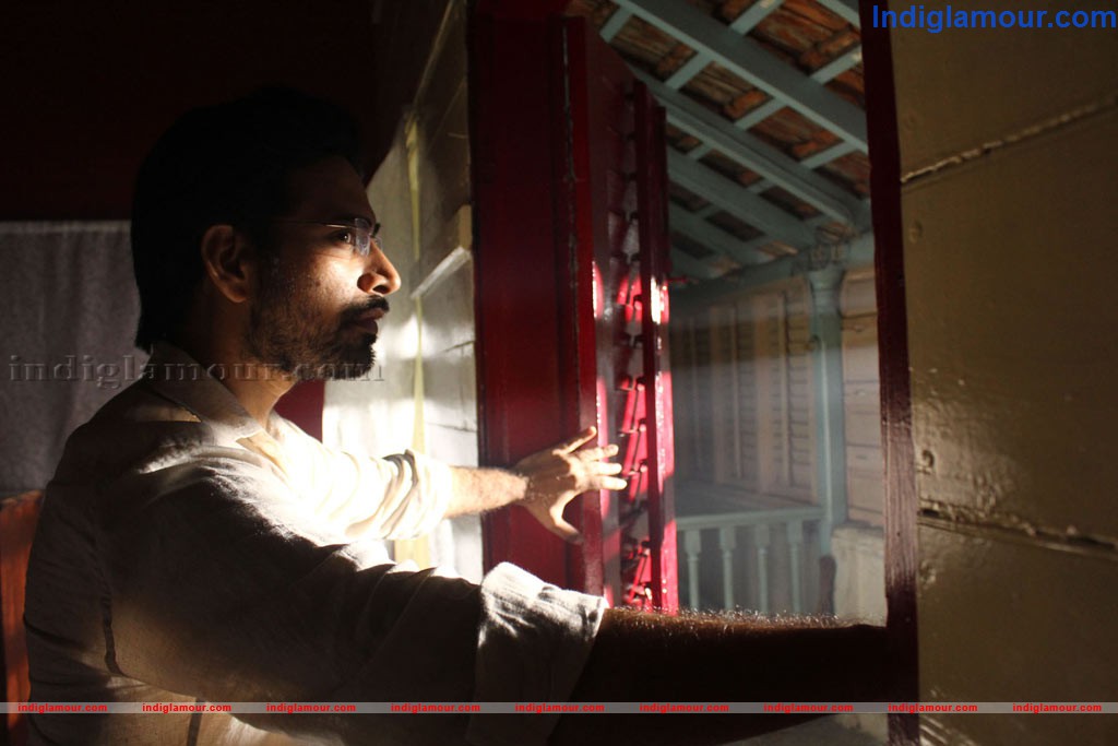 Adiyum Andamum Movie hd photo