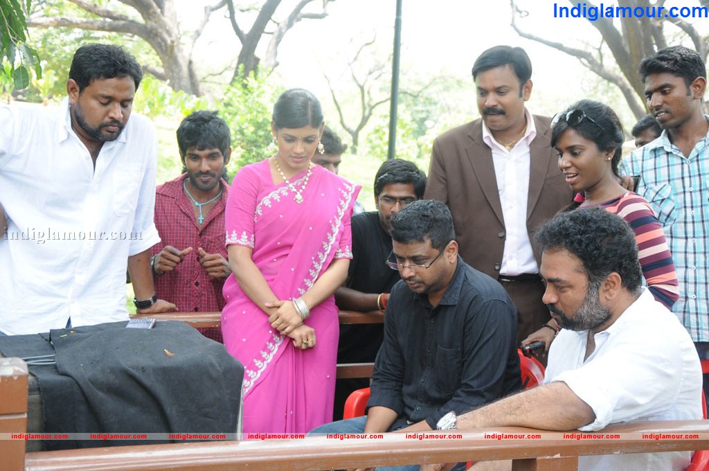 Rendavathu Padam Movie hd photo