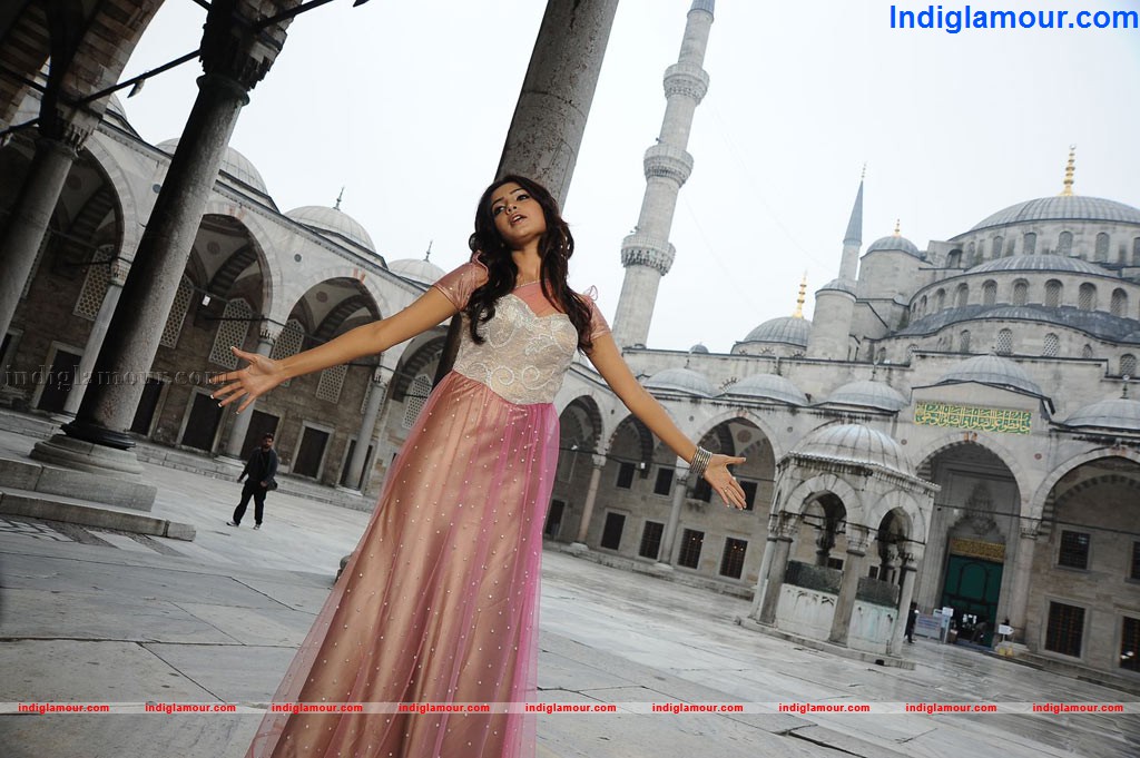Athiradi Vettai Movie hd photo