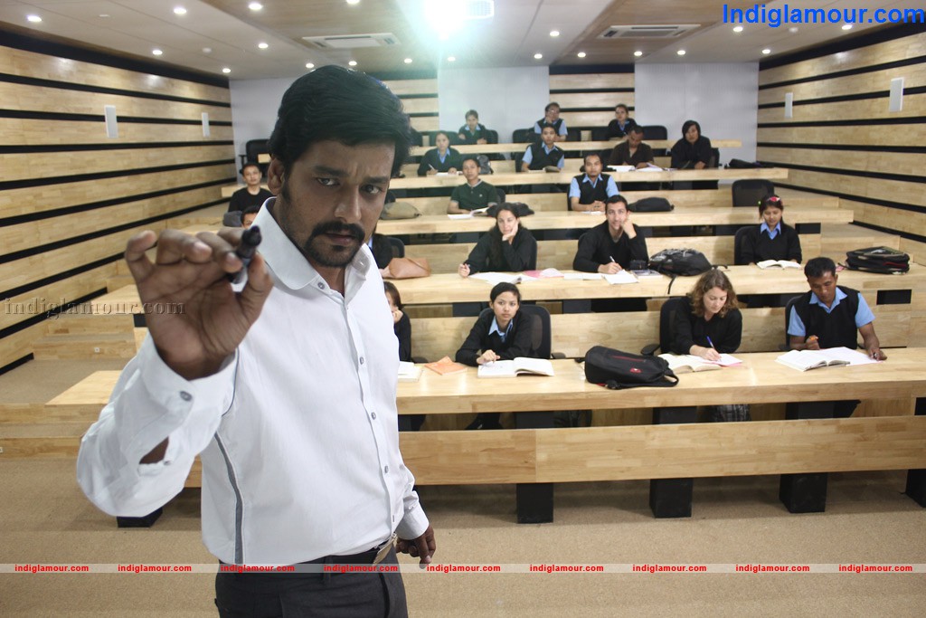 Aal Movie hd photo