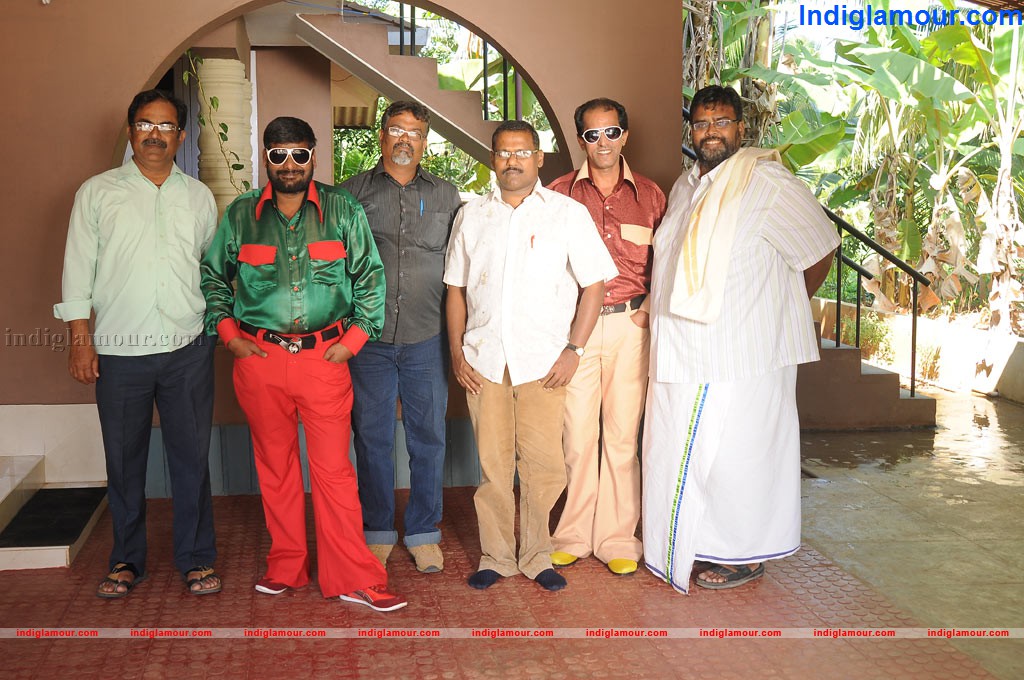 Athiri Puthiri Movie hd photo