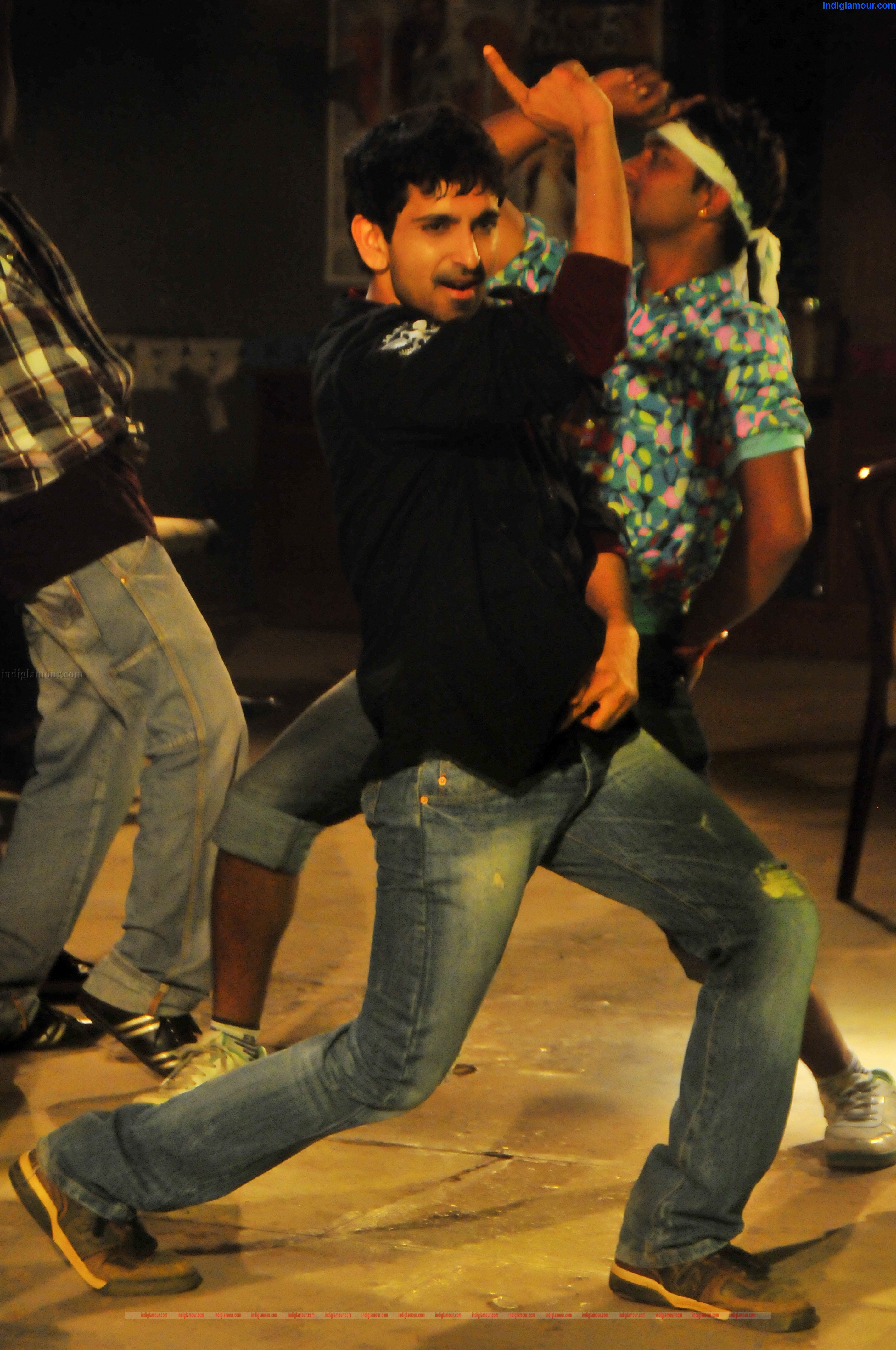 Hi Pooja I Am Krishnan Movie hd photo
