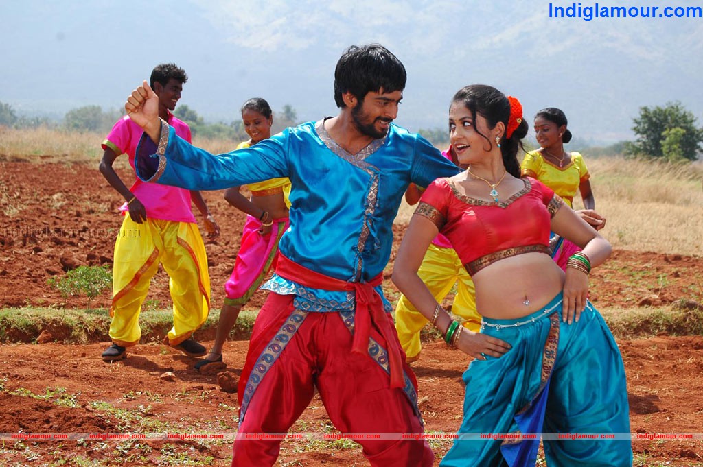 Isakki Movie hd photo