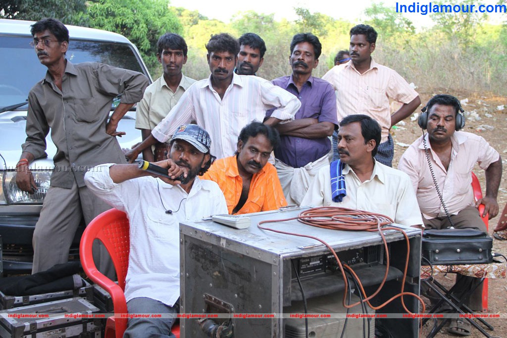 Mugam Nee Agam Naan Movie hd photo