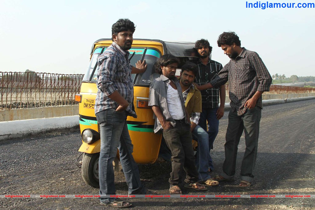 Muthu Nagaram Movie hd photo
