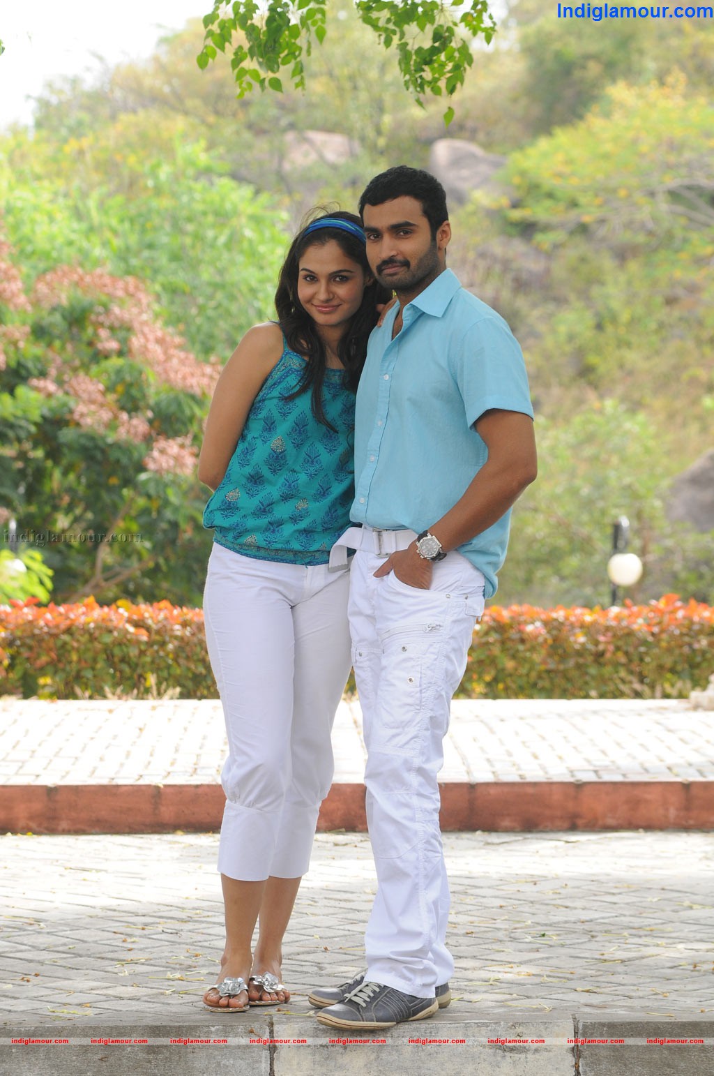 Puthiya Thiruppangal Movie hd photo