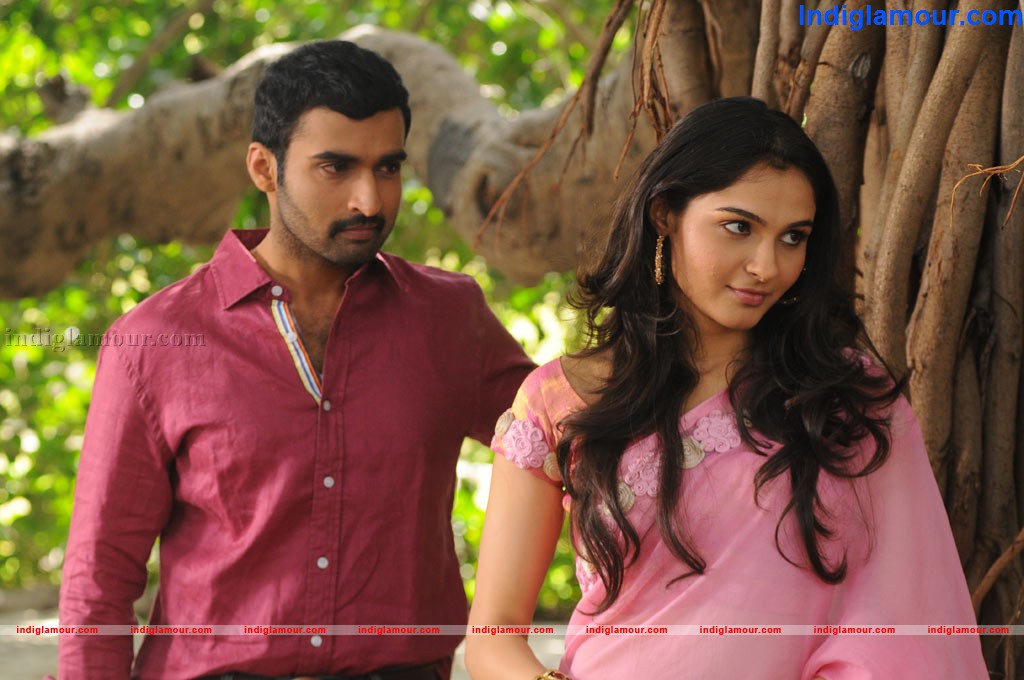Puthiya Thiruppangal Movie hd photo