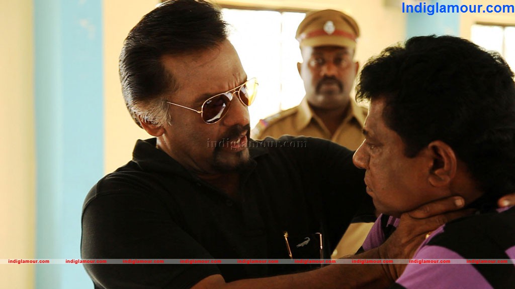 Kathiyai Theetathe Buthiyai Theetu Movie hd photo