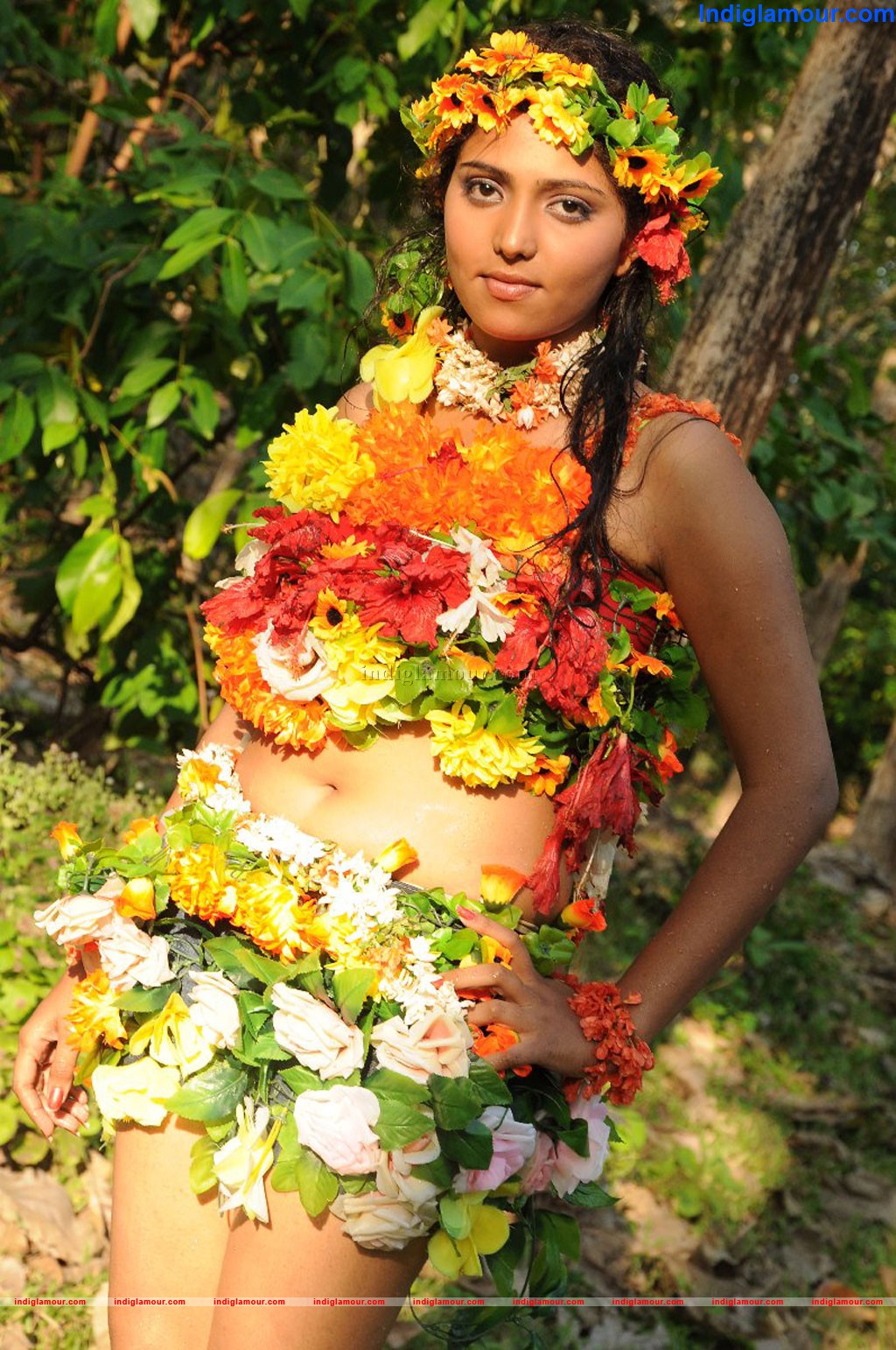 Naalu Perum Romba Nallavanga Movie hd photo