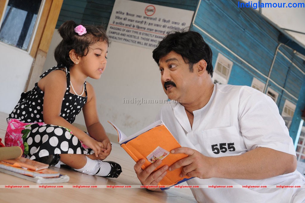 Naalu Perum Romba Nallavanga Movie hd photo