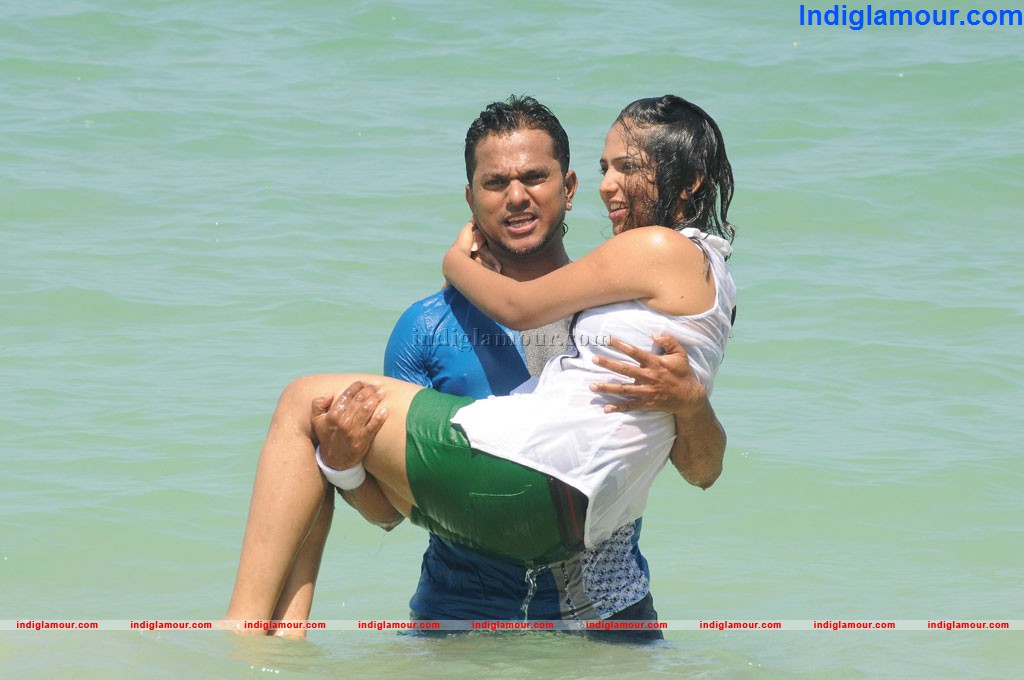 Naalu Perum Romba Nallavanga Movie hd photo