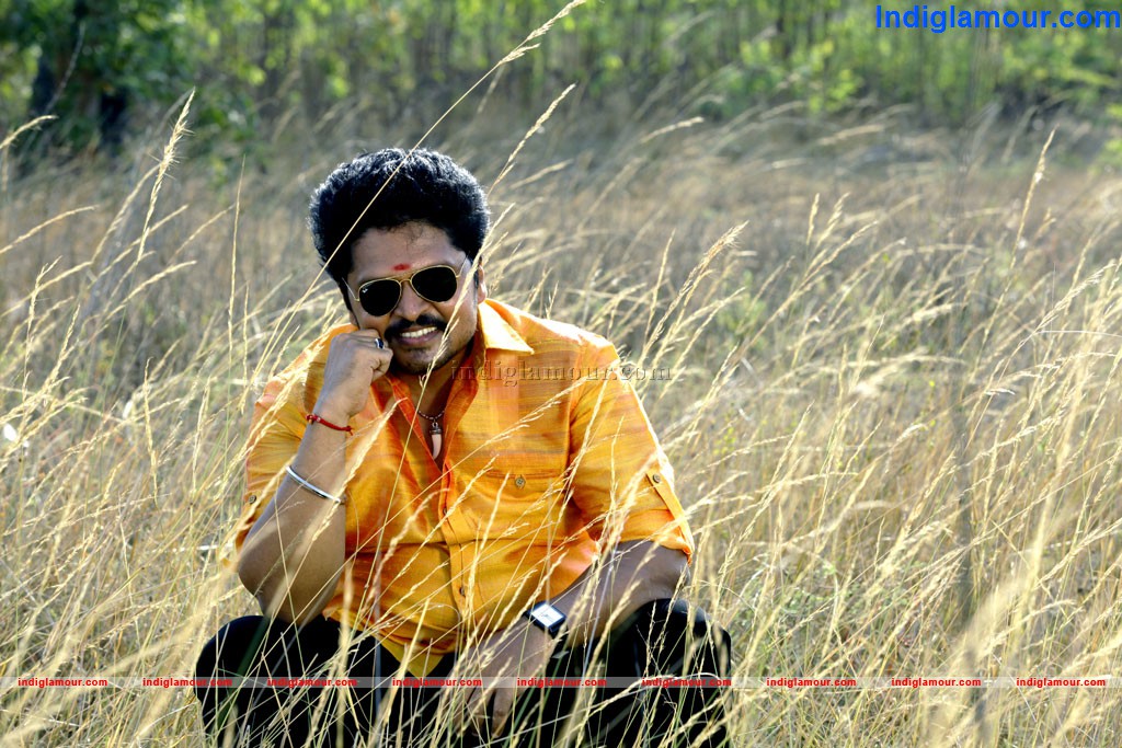 Kanniyum Kaaliyum Sema Kaadhal Movie hd photo