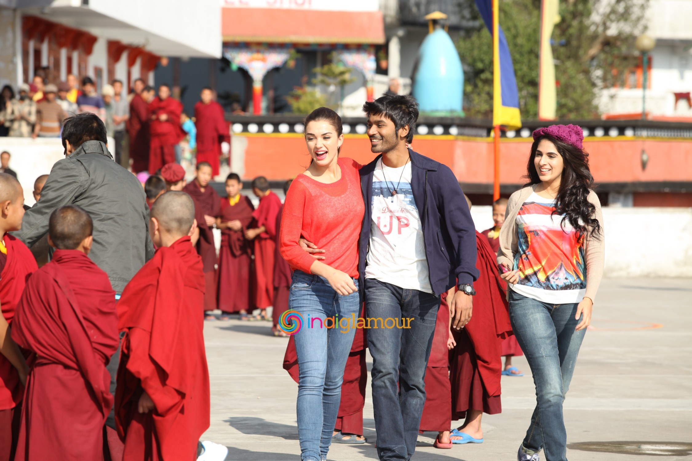 Nava Manmadhudu Movie hd photo