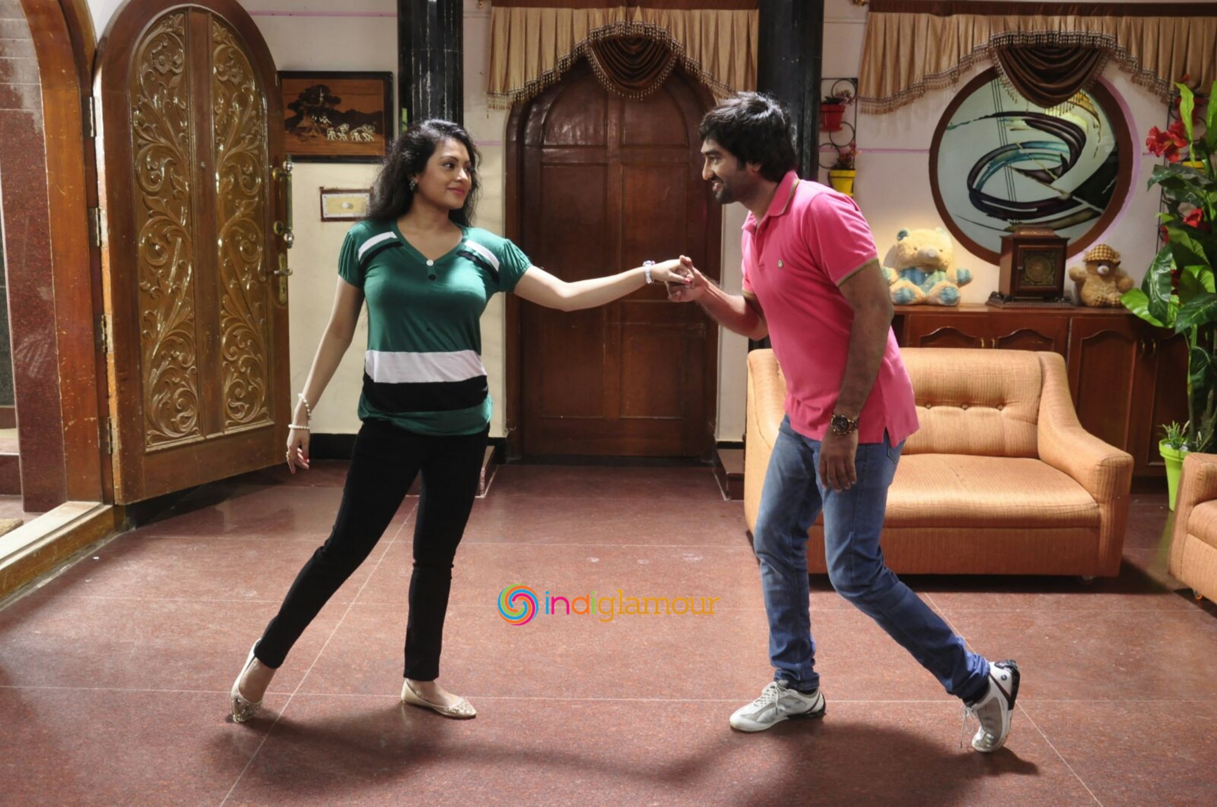 Nermugam Movie hd photo