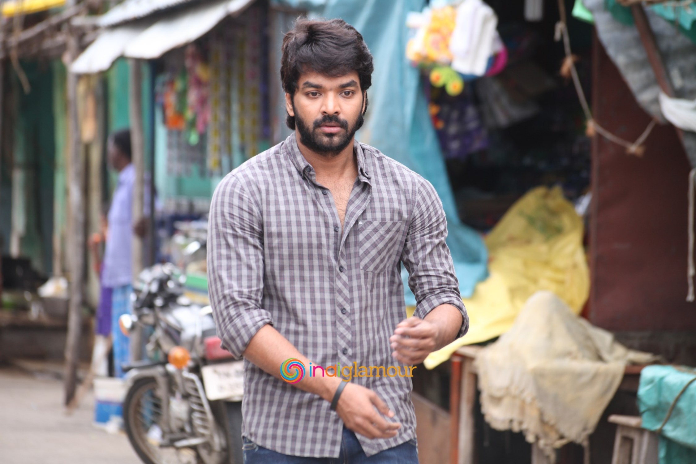 Pugazh Movie Working Stills Movie hd photo