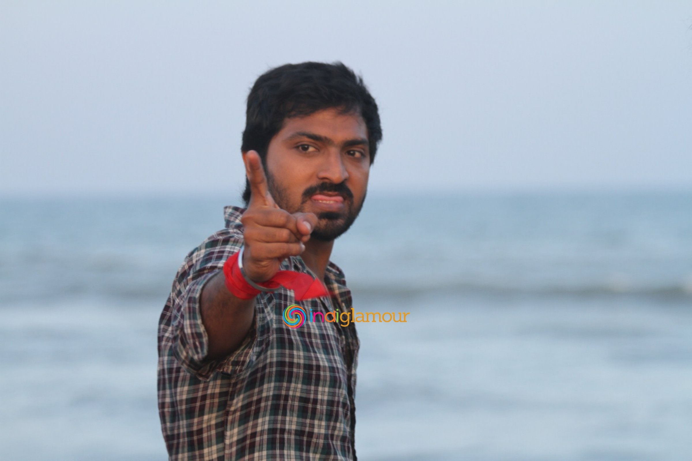 Hello Naan Peai Pesurean Movie hd photo