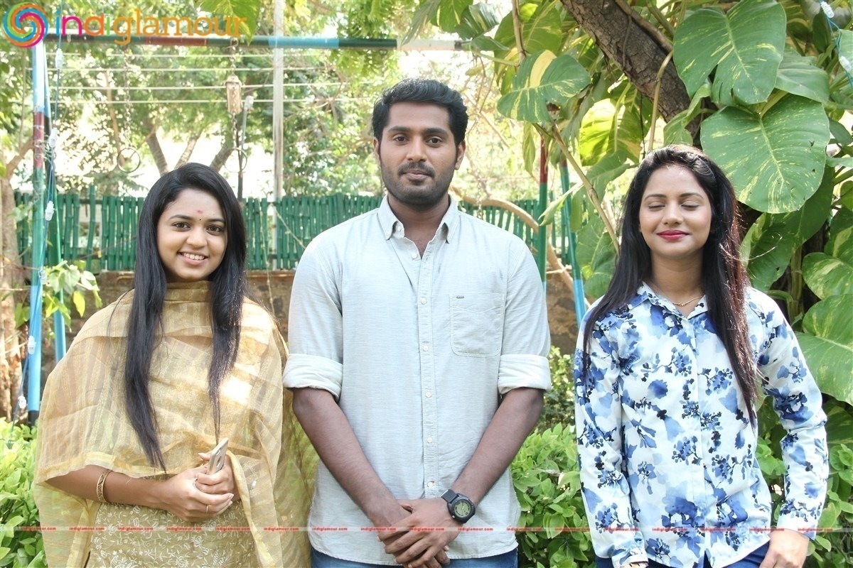 Marainthirunthu Paarkkum Marmamenna Shooting Spot Photos Movie hd photo