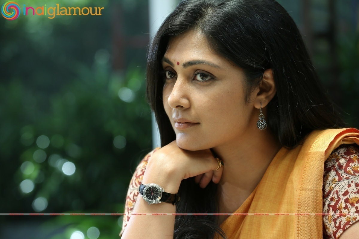 Iraivi Movie hd photo