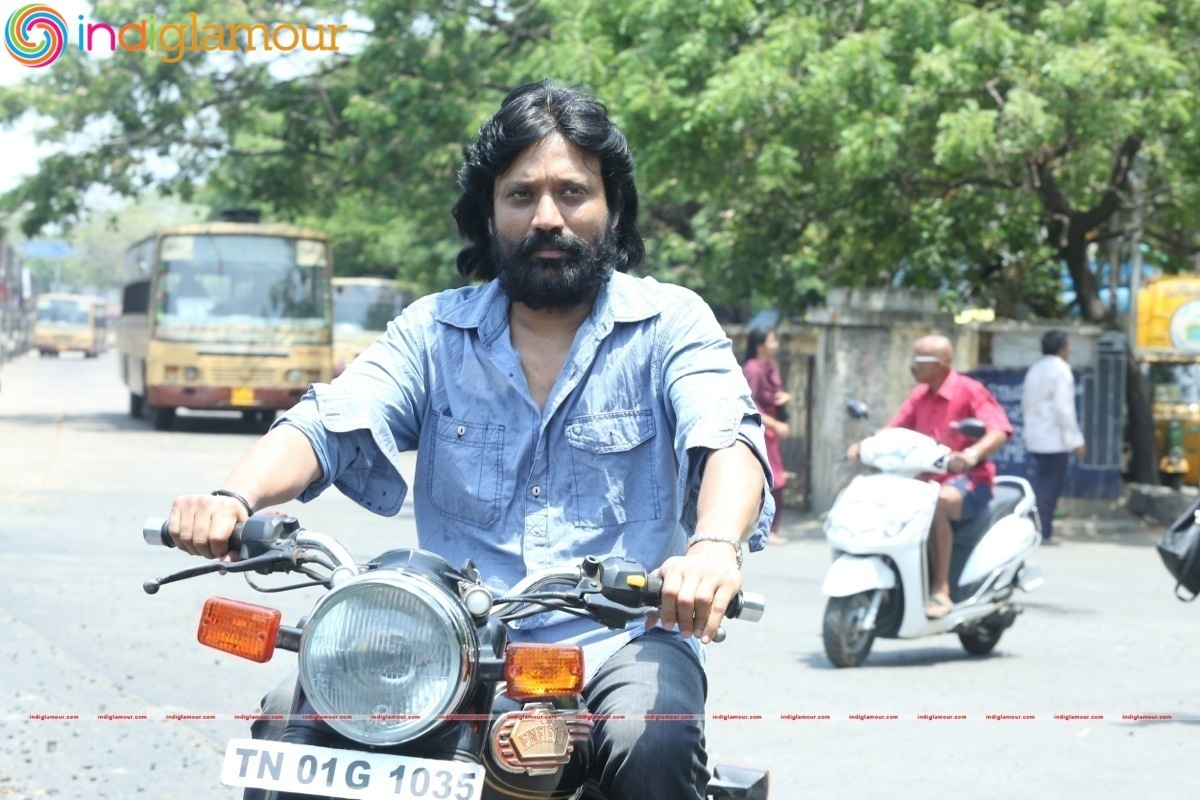 Iraivi Movie hd photo