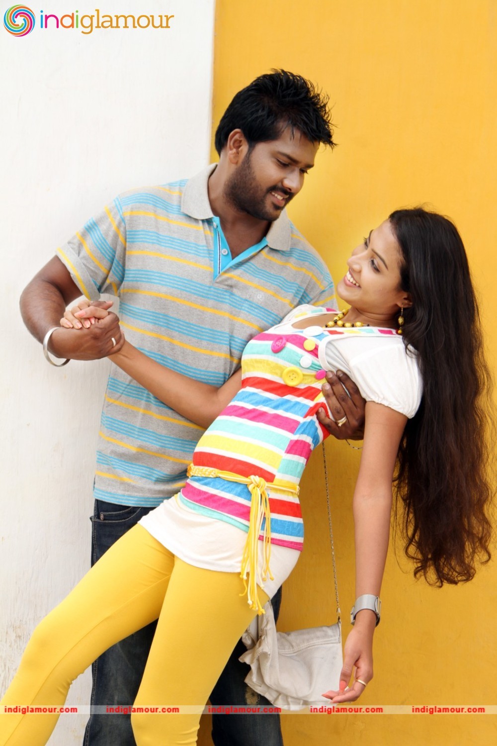 Kandaen Kaathal Kondaen Movie hd photo