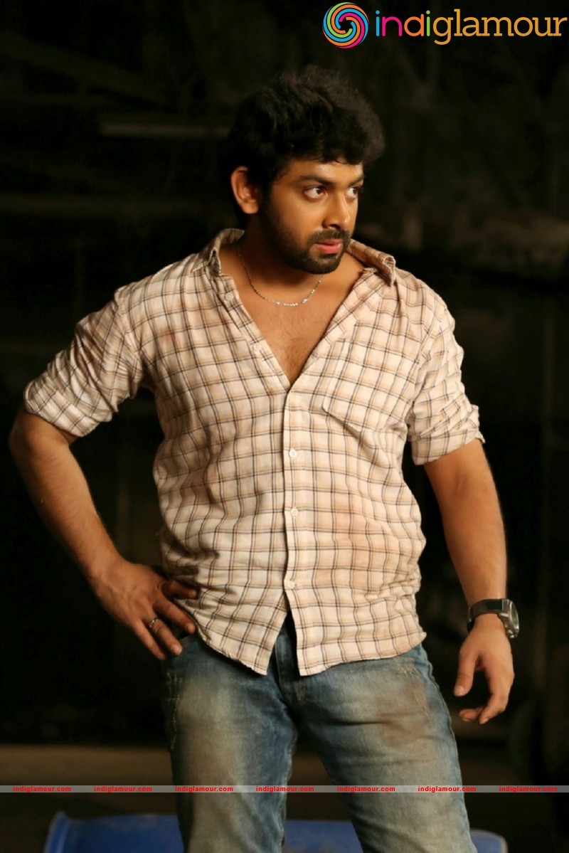 Vidhi Madhi Ultaa Movie Photos Movie hd photo