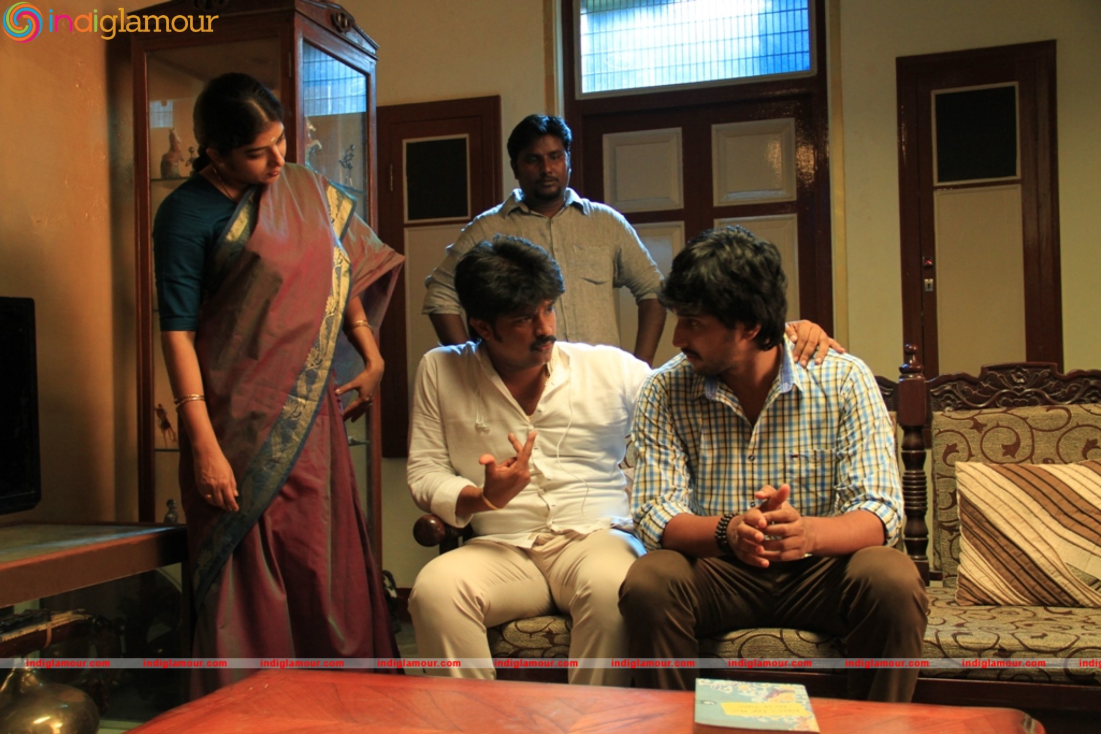 Munnoodi Film Working Stills Movie hd photo