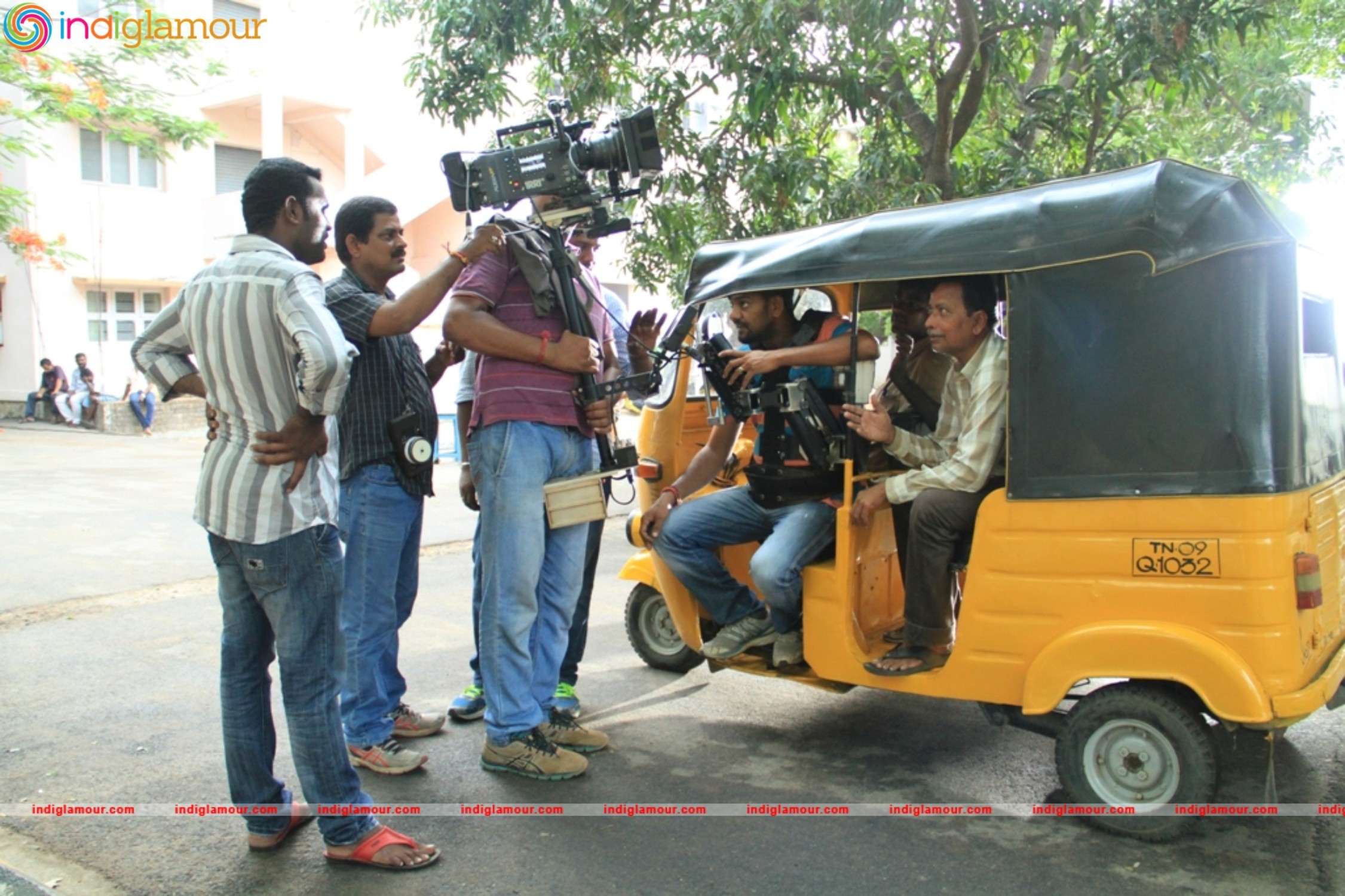 Munnoodi Film Working Stills Movie hd photo