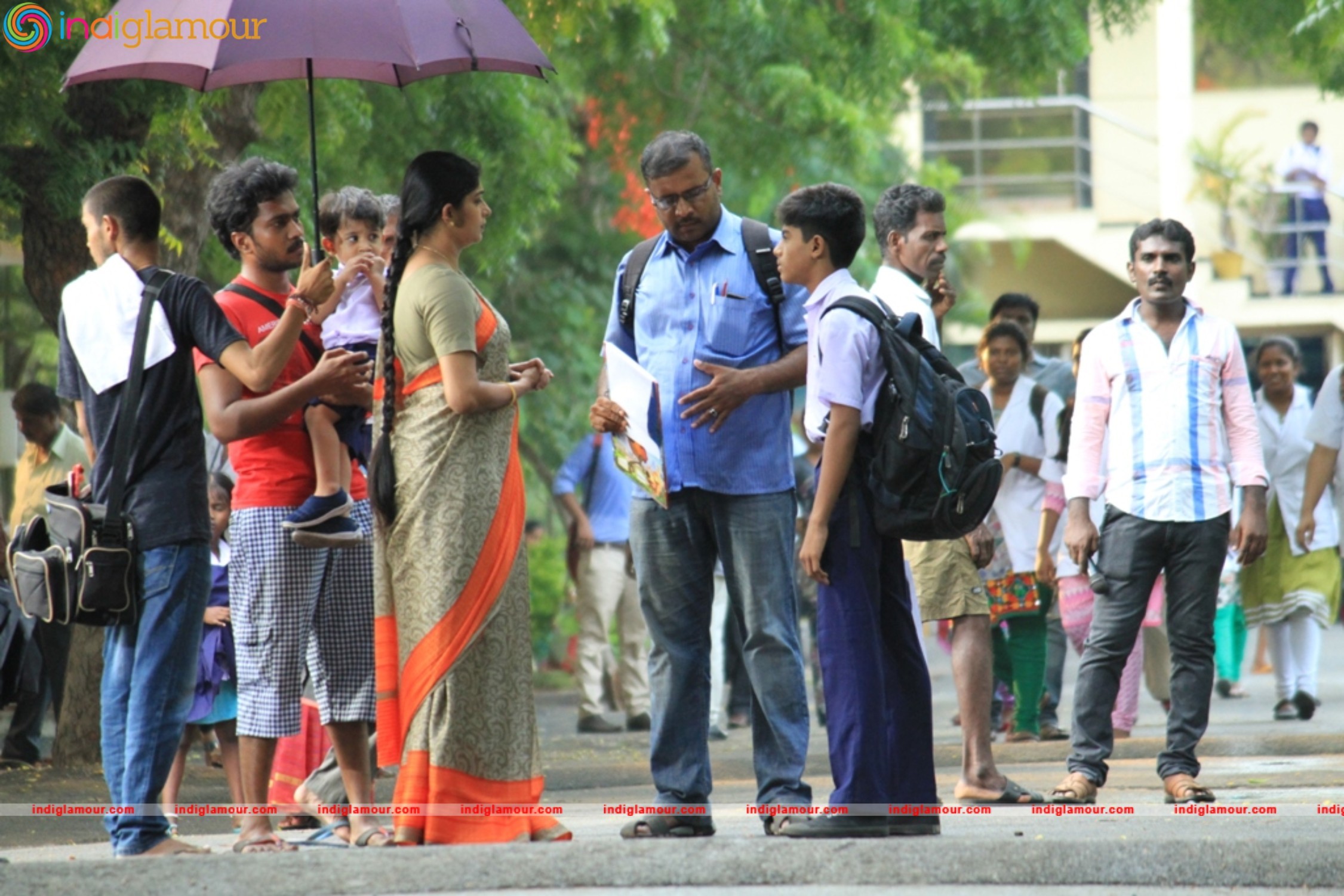Munnoodi Film Working Stills Movie hd photo