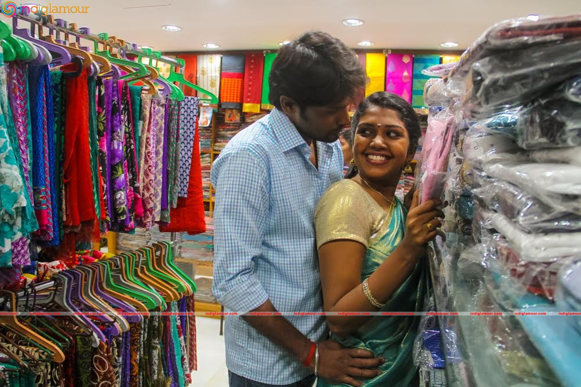 Enakku Veru Engum Kilaigal Kidaiyathu Movie Stills Movie hd photo