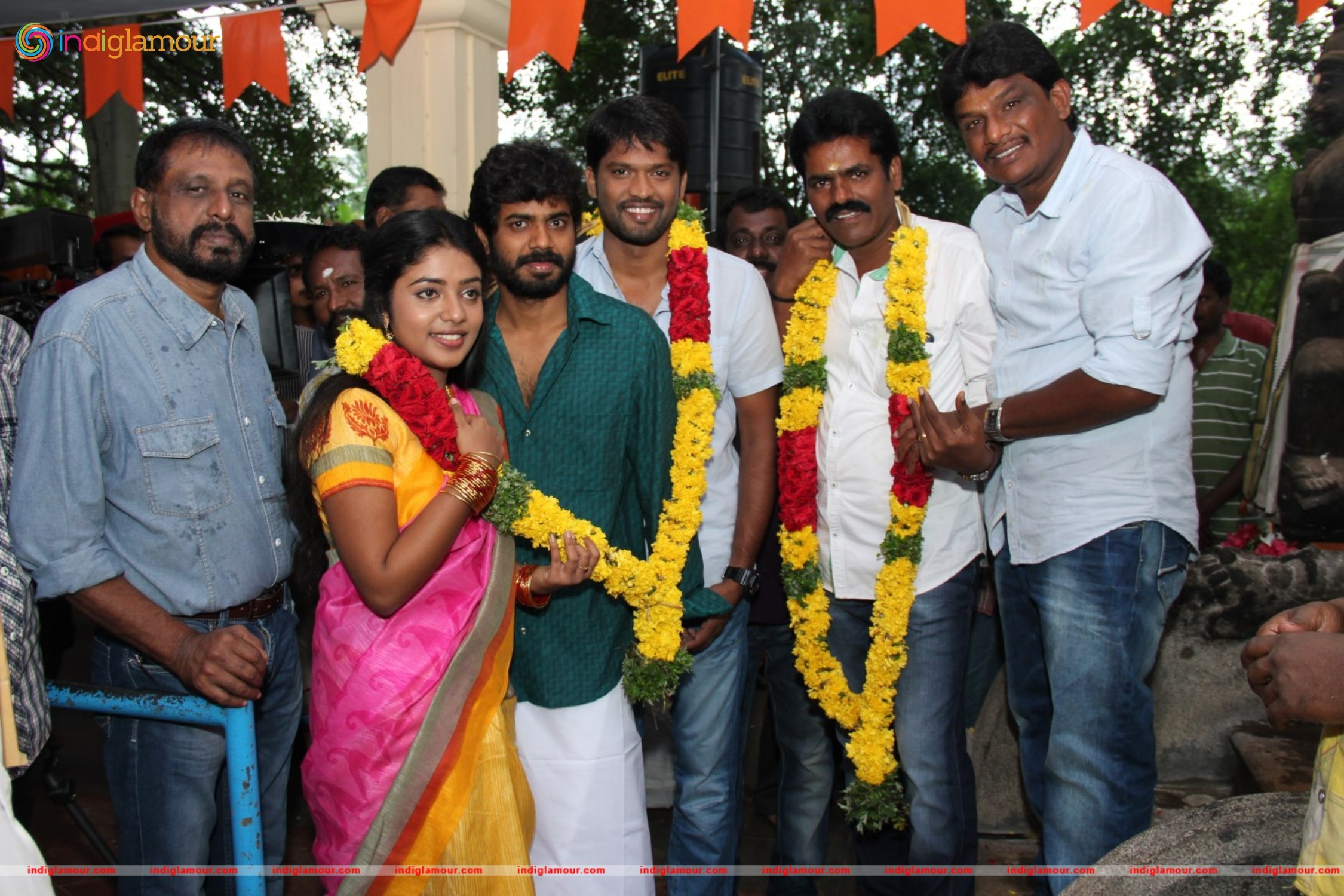 Oru Kanavu Pola Movie hd photo
