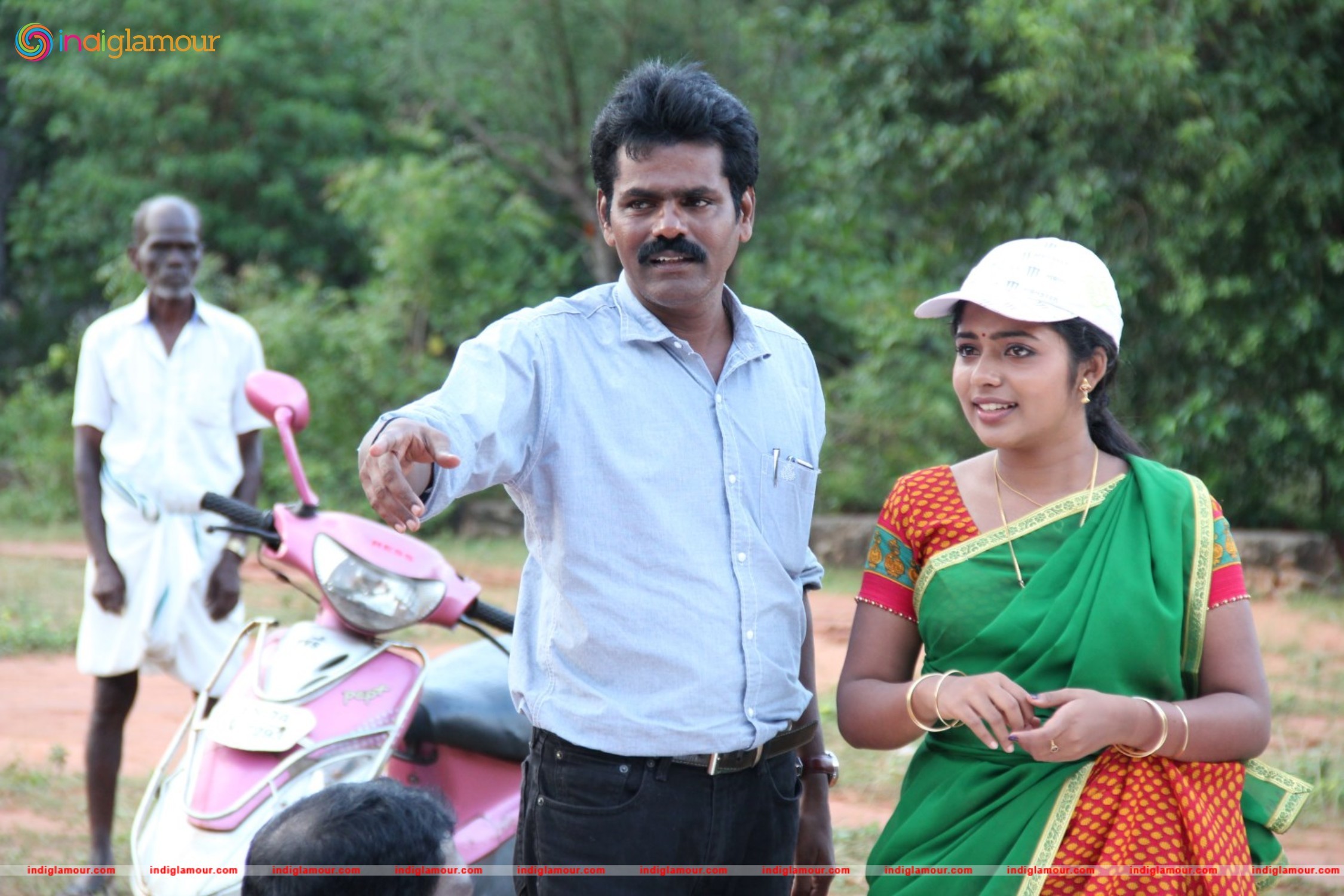 Oru Kanavu Pola Movie hd photo