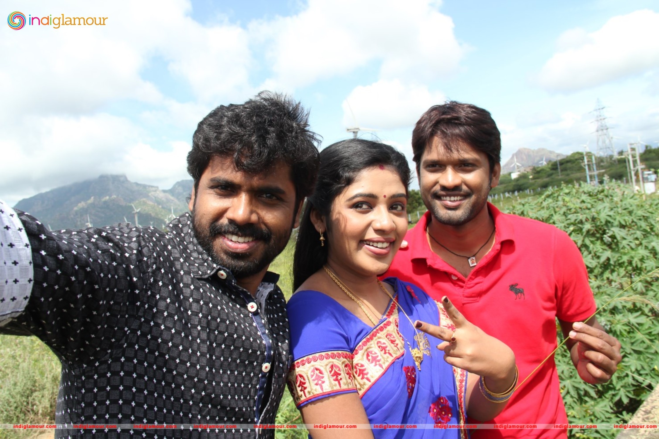 Oru Kanavu Pola Movie hd photo