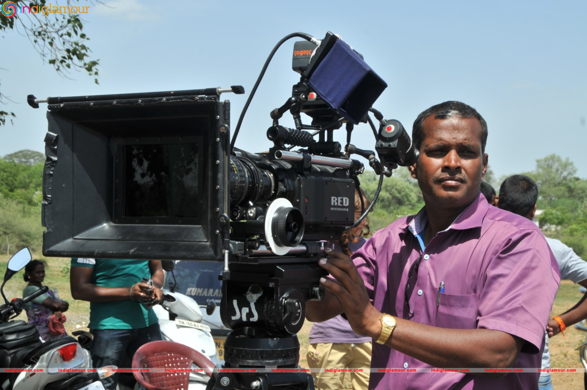 Melnaatu Marumagan Movie hd photo