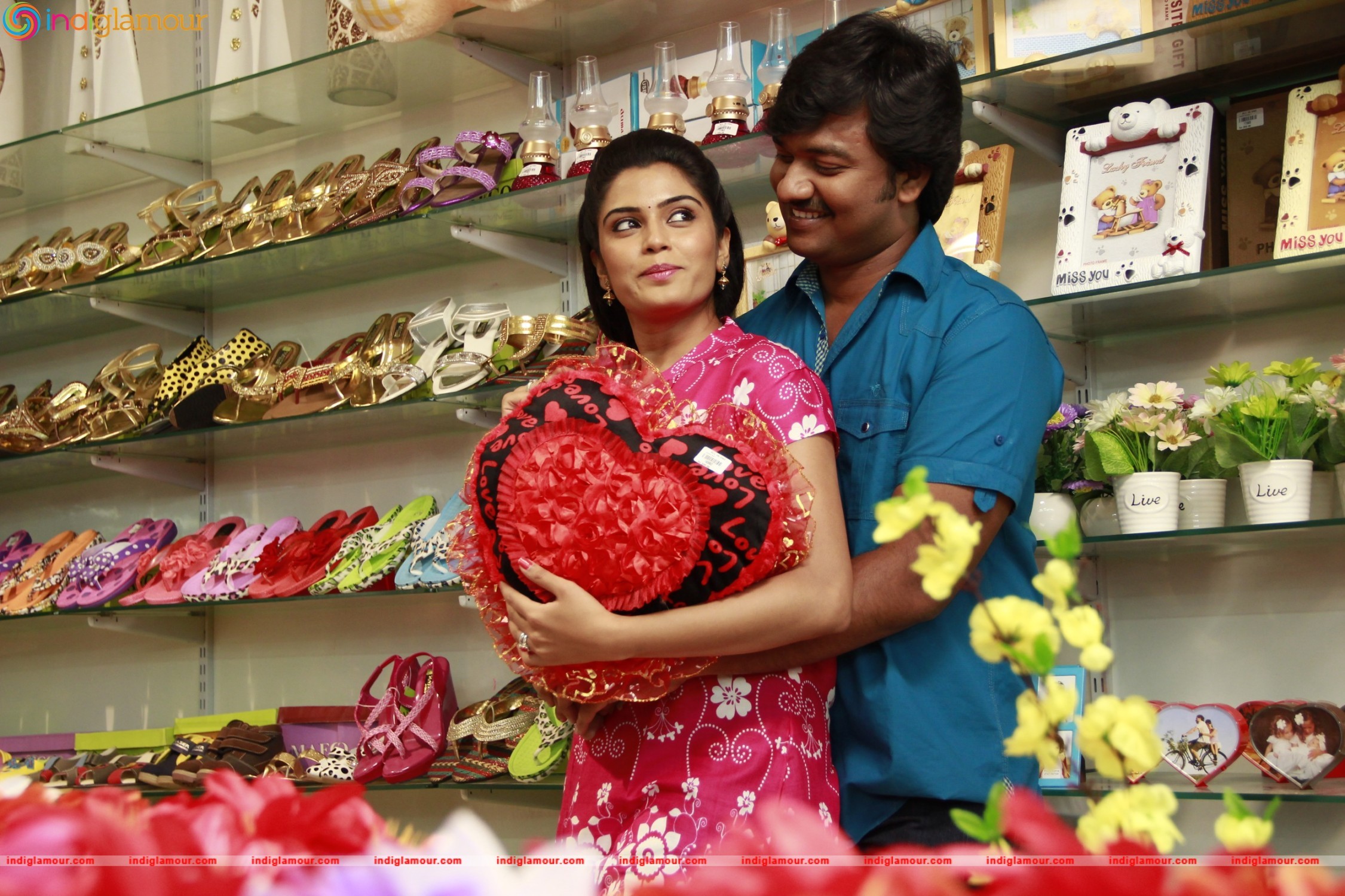 Aarambame Attagasam Movie hd photo