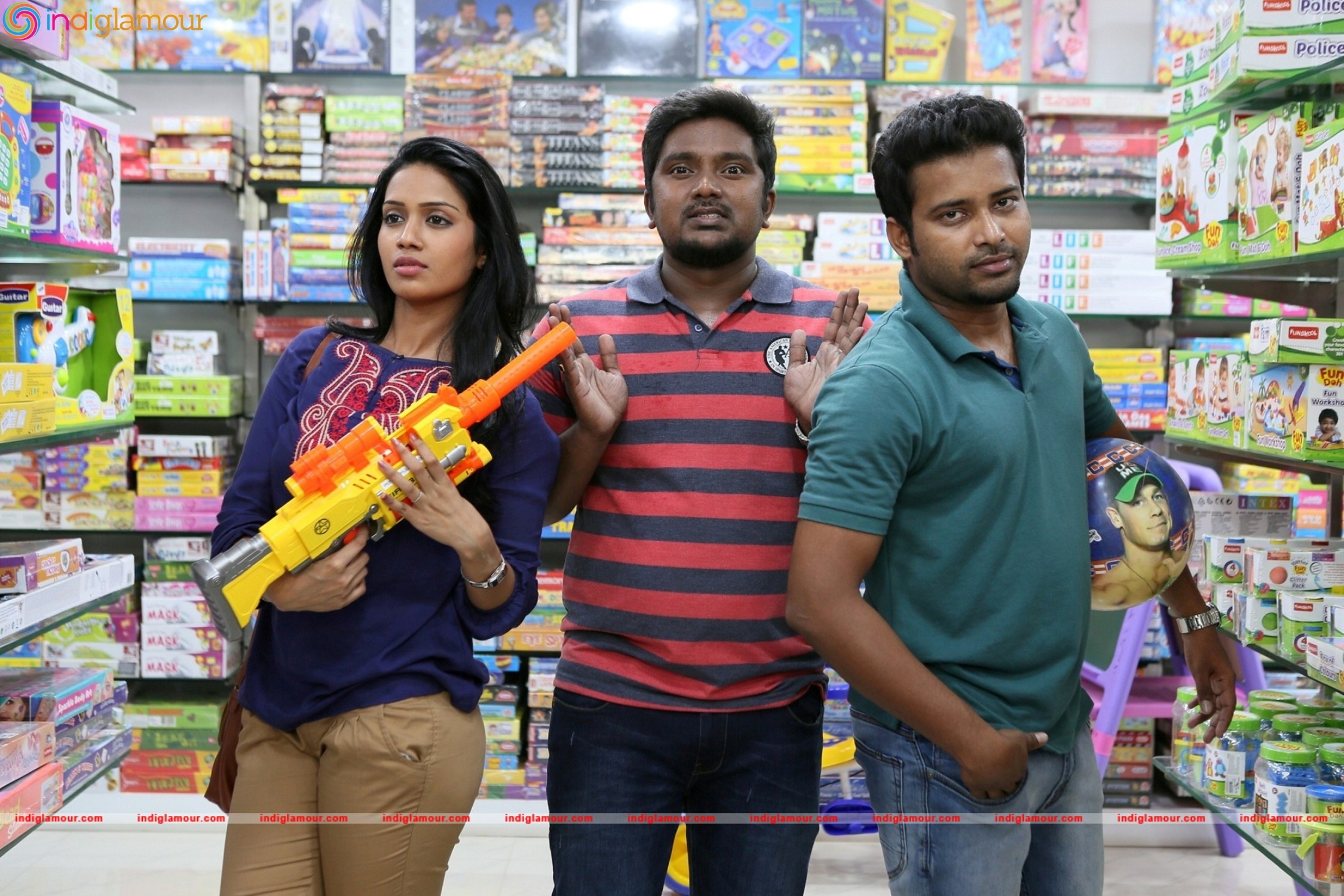 Oru Naal Koothu Movie hd photo