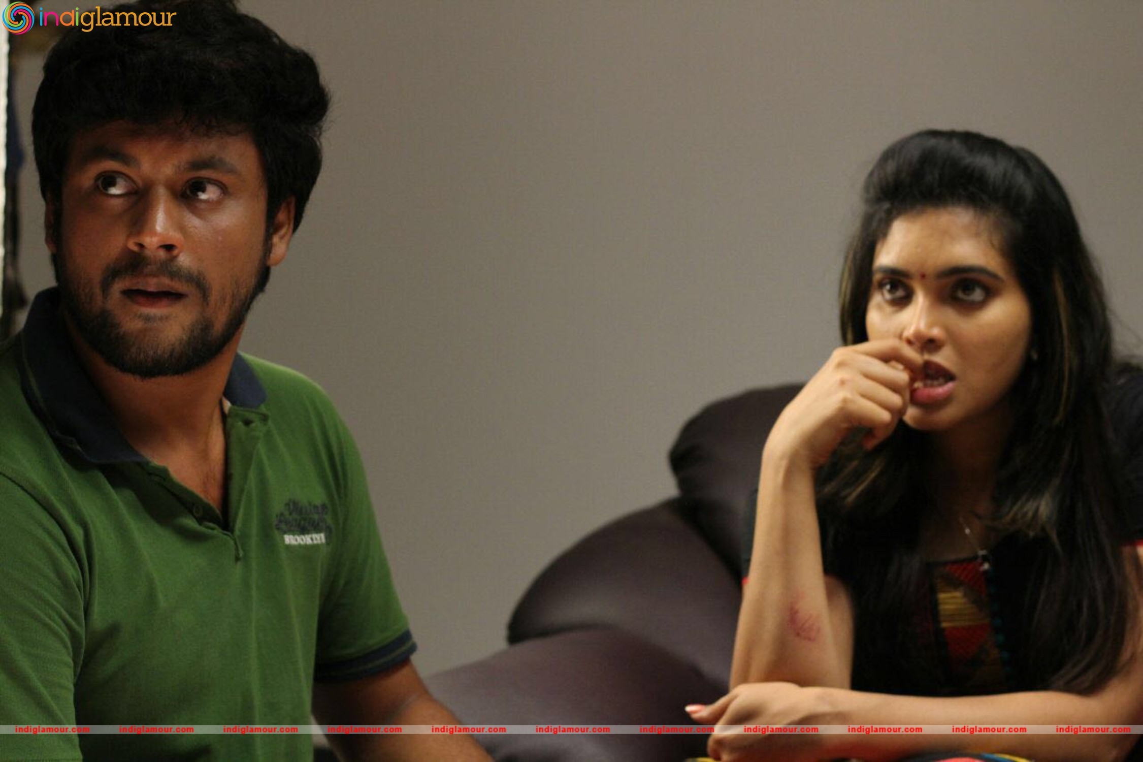Engada Iruntheenga Ivvalavu Naala Movie hd photo
