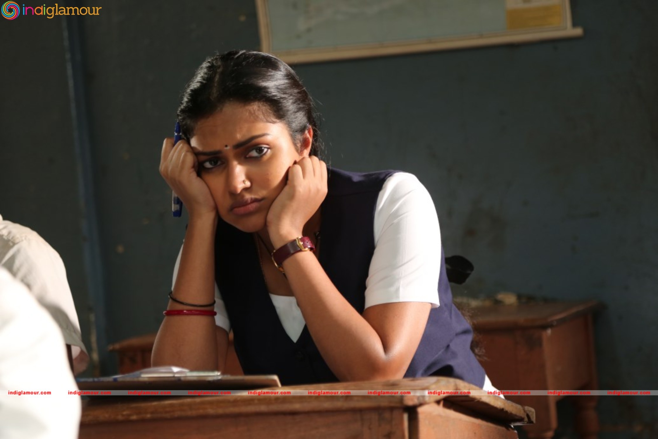 Amma Kanakku Movie hd photo