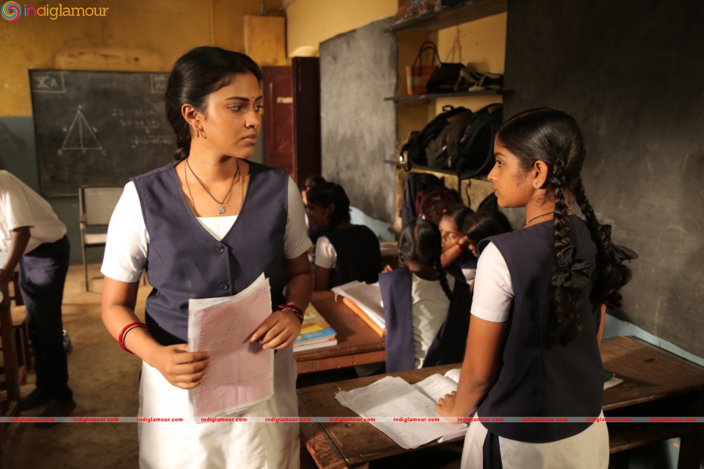 Amma Kanakku Movie hd photo