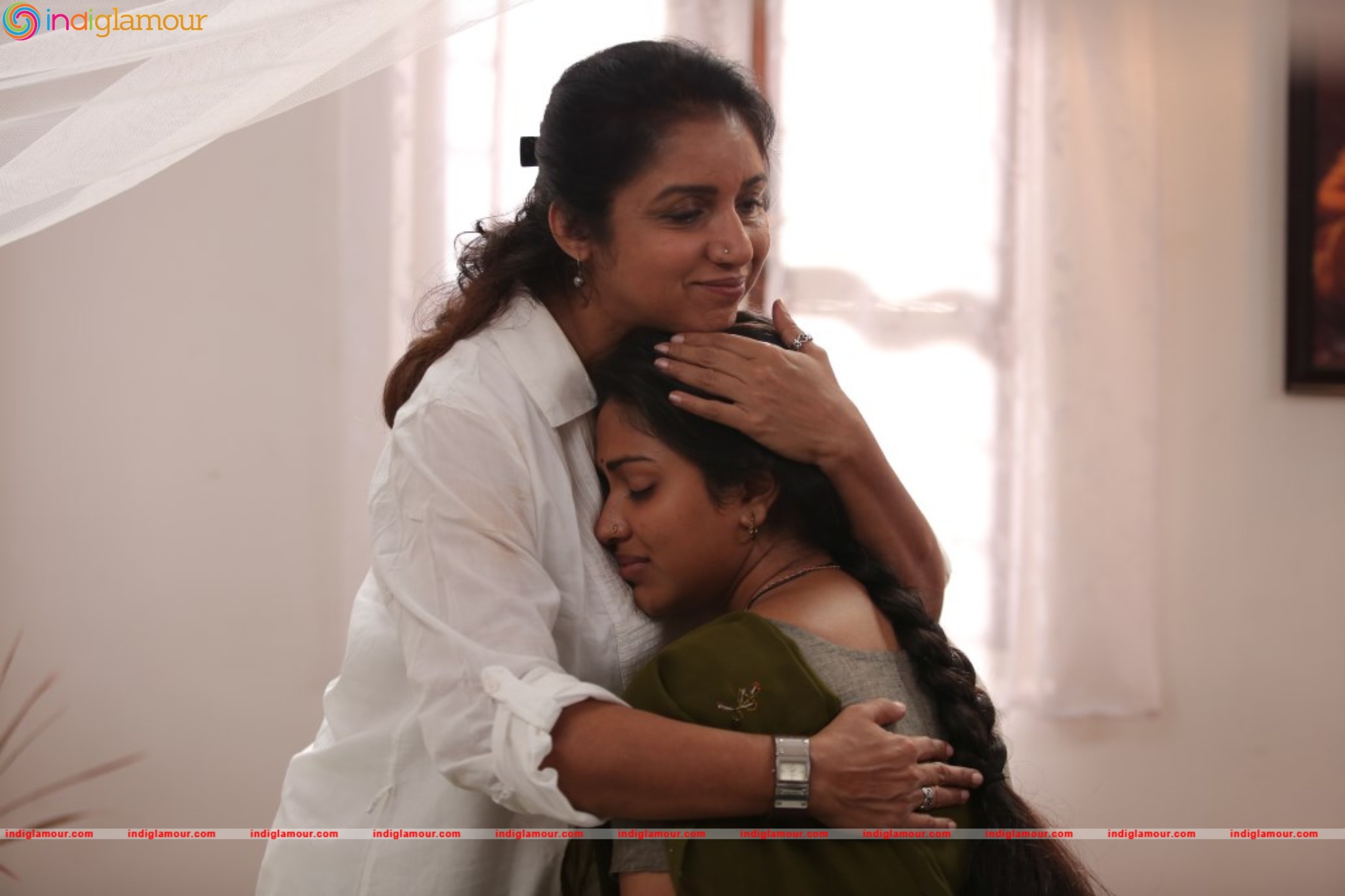 Amma Kanakku Movie hd photo