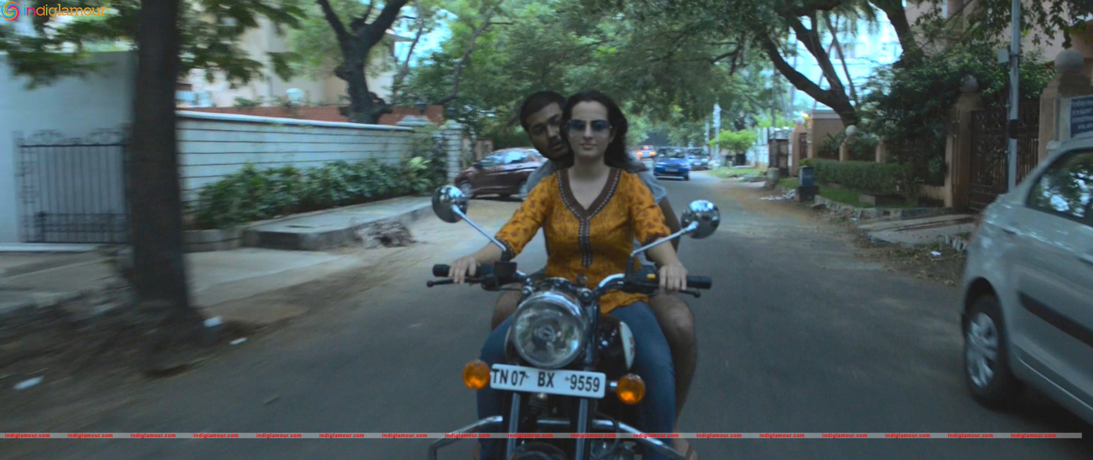 Aviyal Movie hd photo