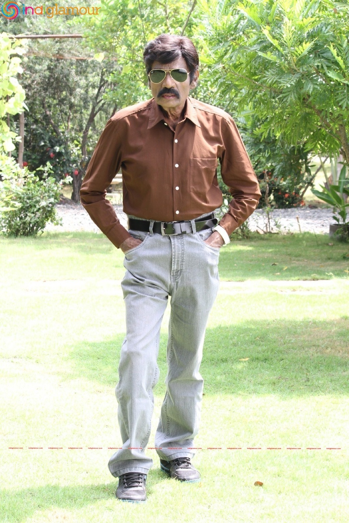 Enakku Veru Engum Kilaigal Kidaiyathu Movie hd photo