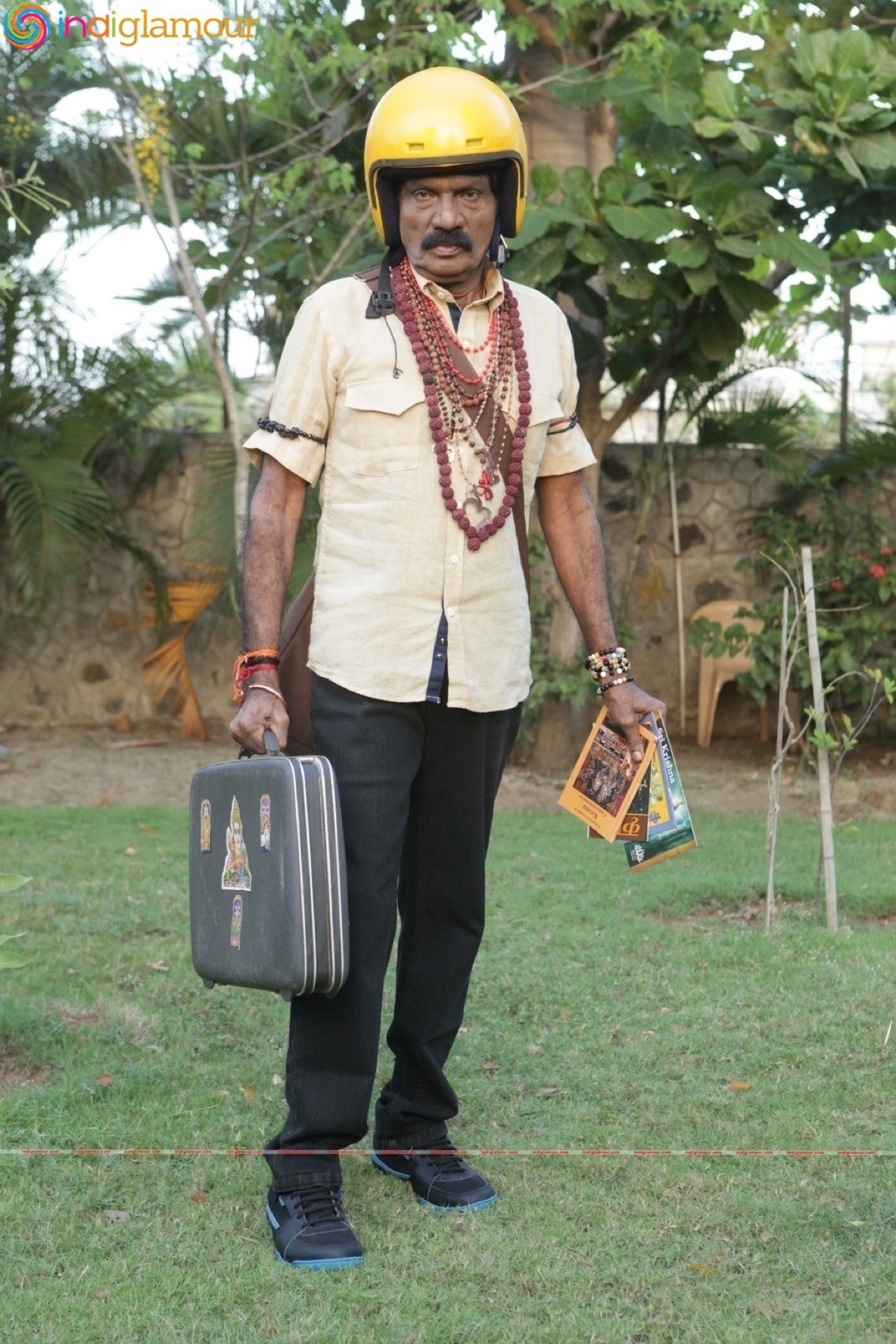 Enakku Veru Engum Kilaigal Kidaiyathu Movie hd photo
