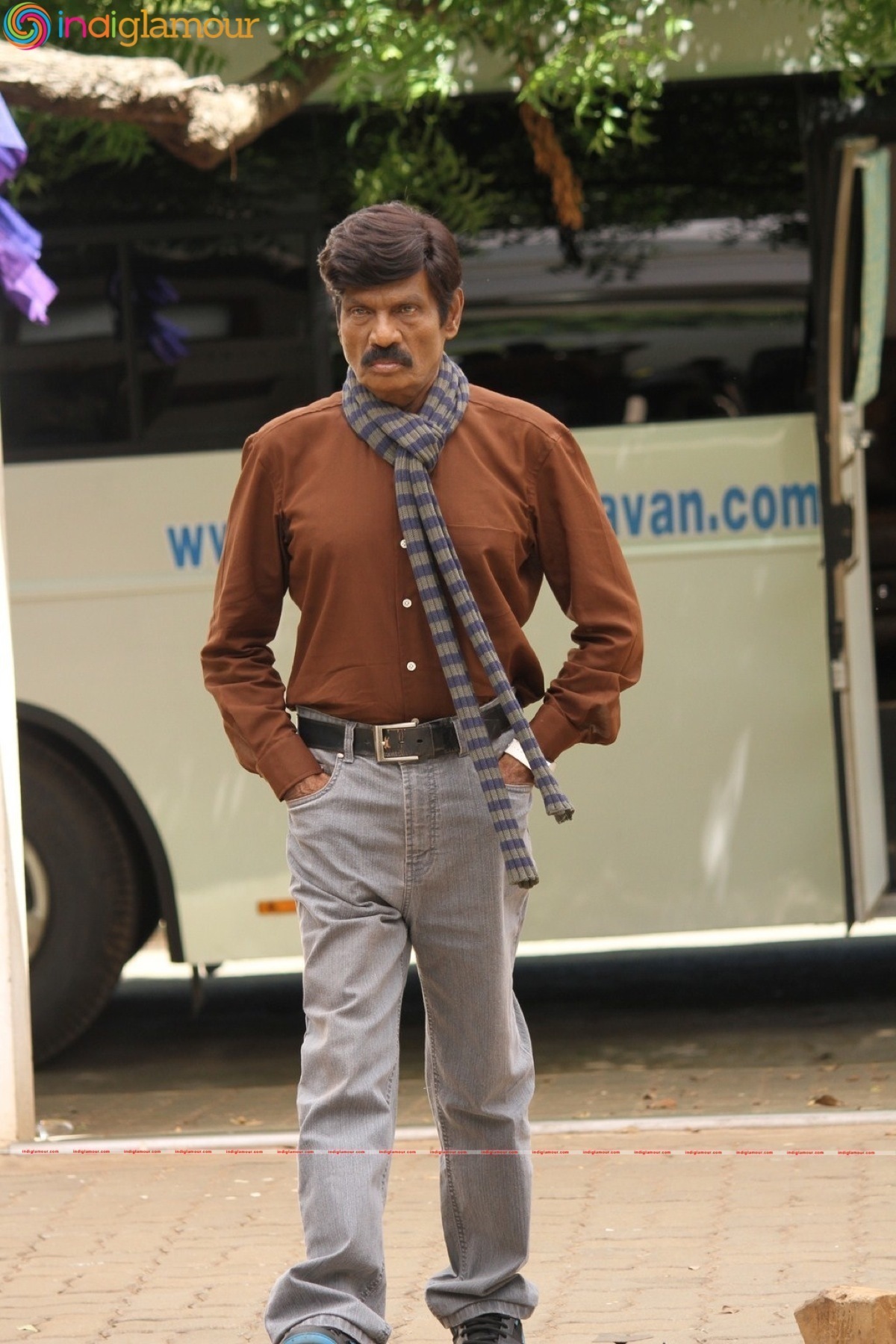 Enakku Veru Engum Kilaigal Kidaiyathu Movie hd photo