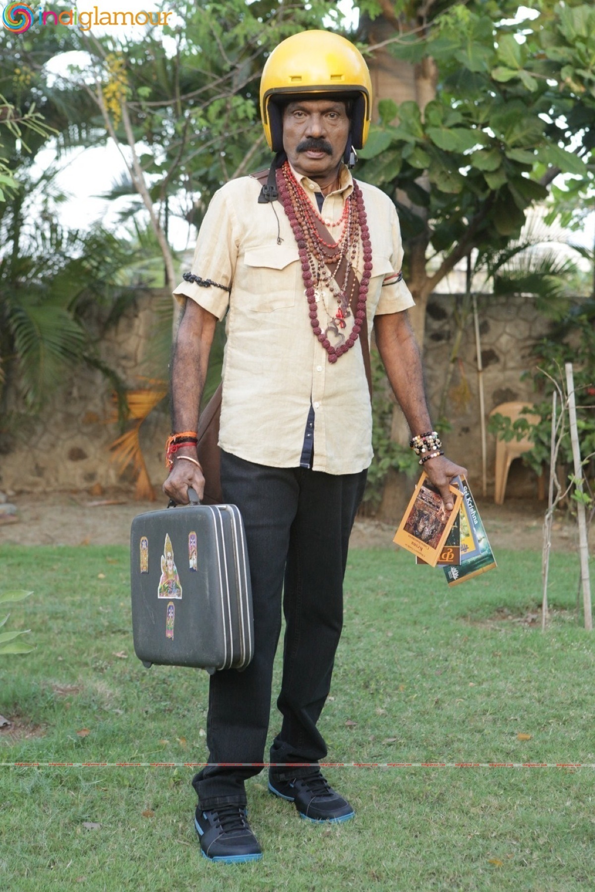 Enakku Veru Engum Kilaigal Kidaiyathu Movie hd photo