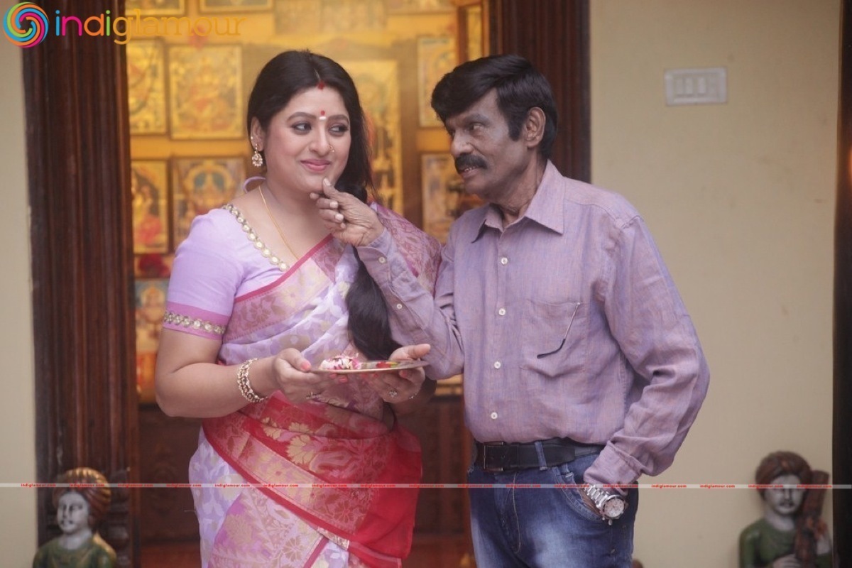 Enakku Veru Engum Kilaigal Kidaiyathu Movie hd photo