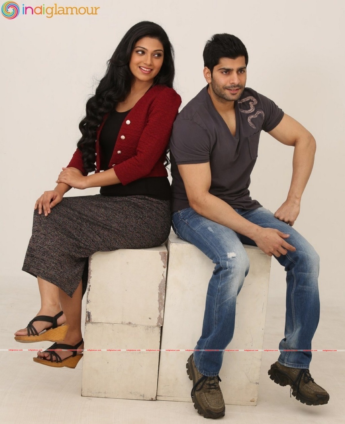 Rajavin Paarvai Raniyin Pakkam Movie hd photo