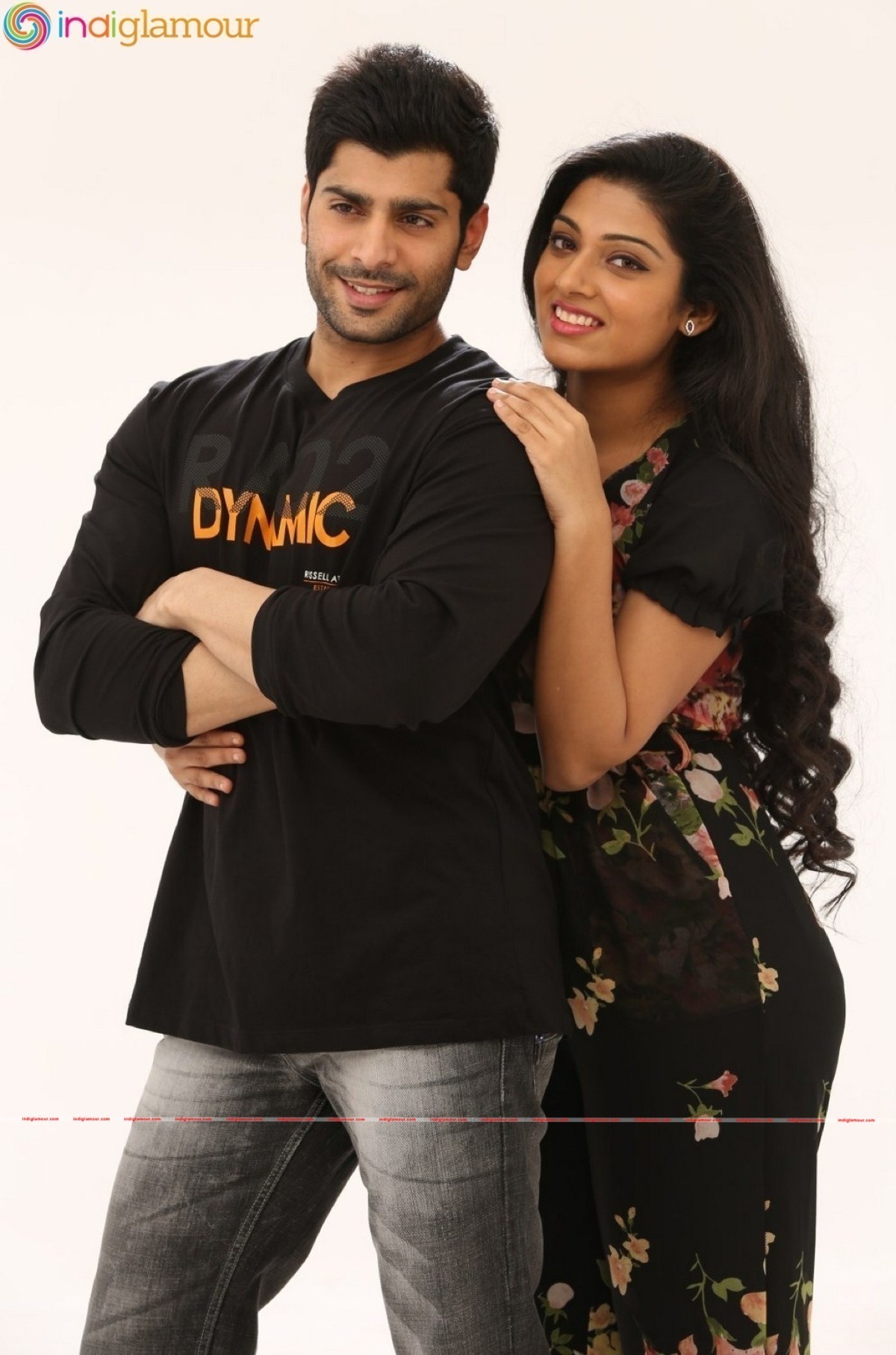 Rajavin Paarvai Raniyin Pakkam Movie hd photo