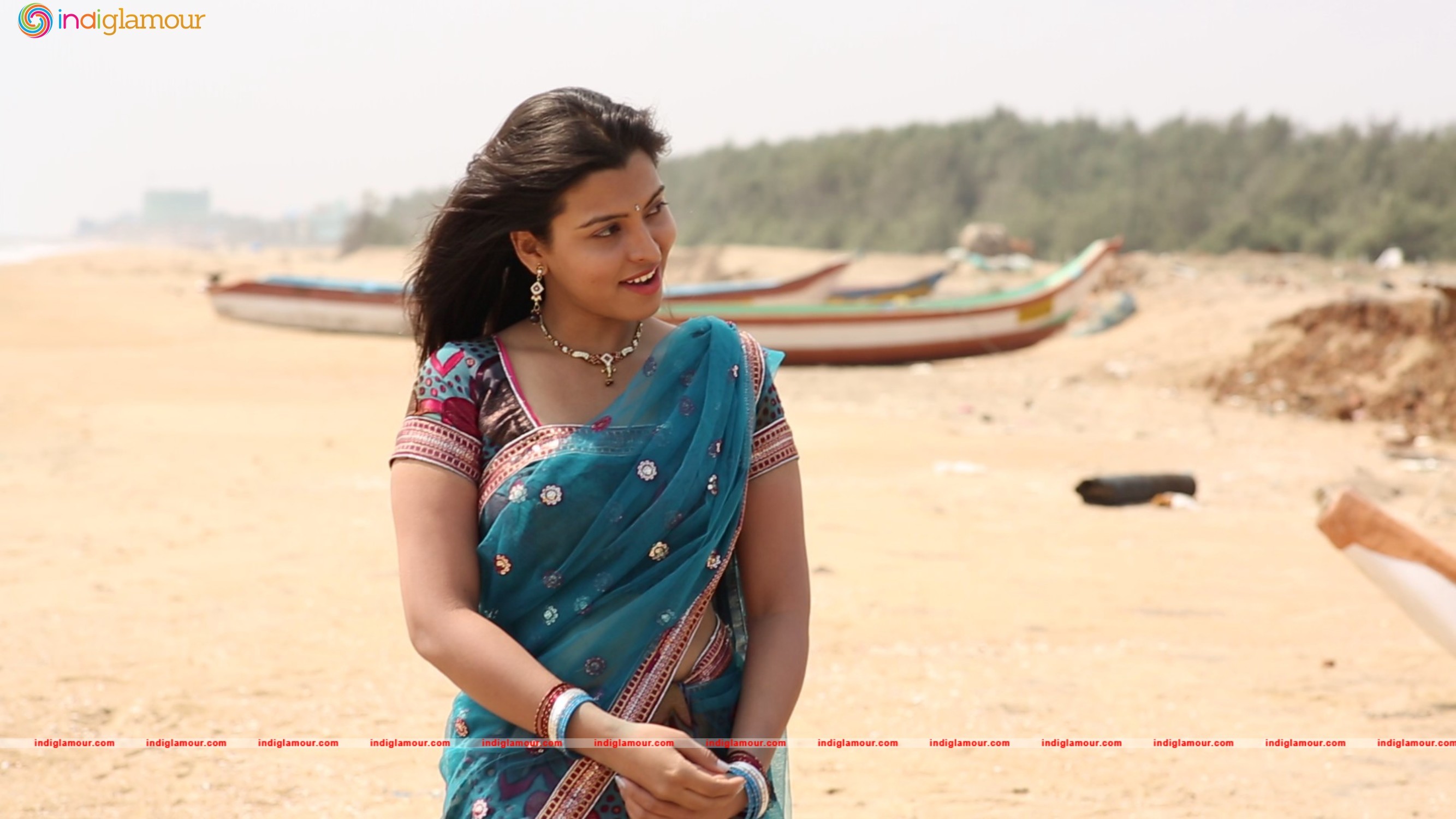 Saalaiyoram Movie hd photo